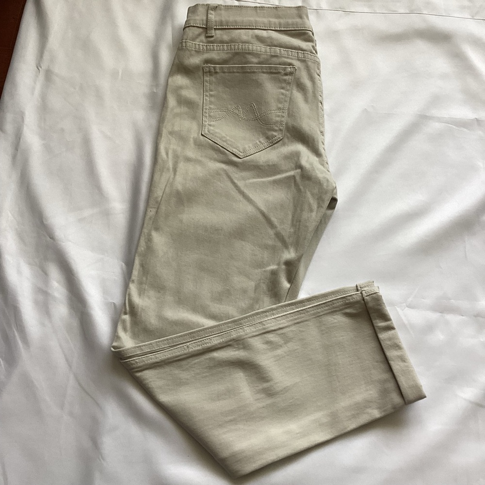 New York & Company Light Tan Ankle Pants Size 6